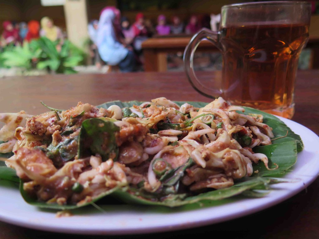 Karedok, Sundanese salad, most Sundanese restaurants